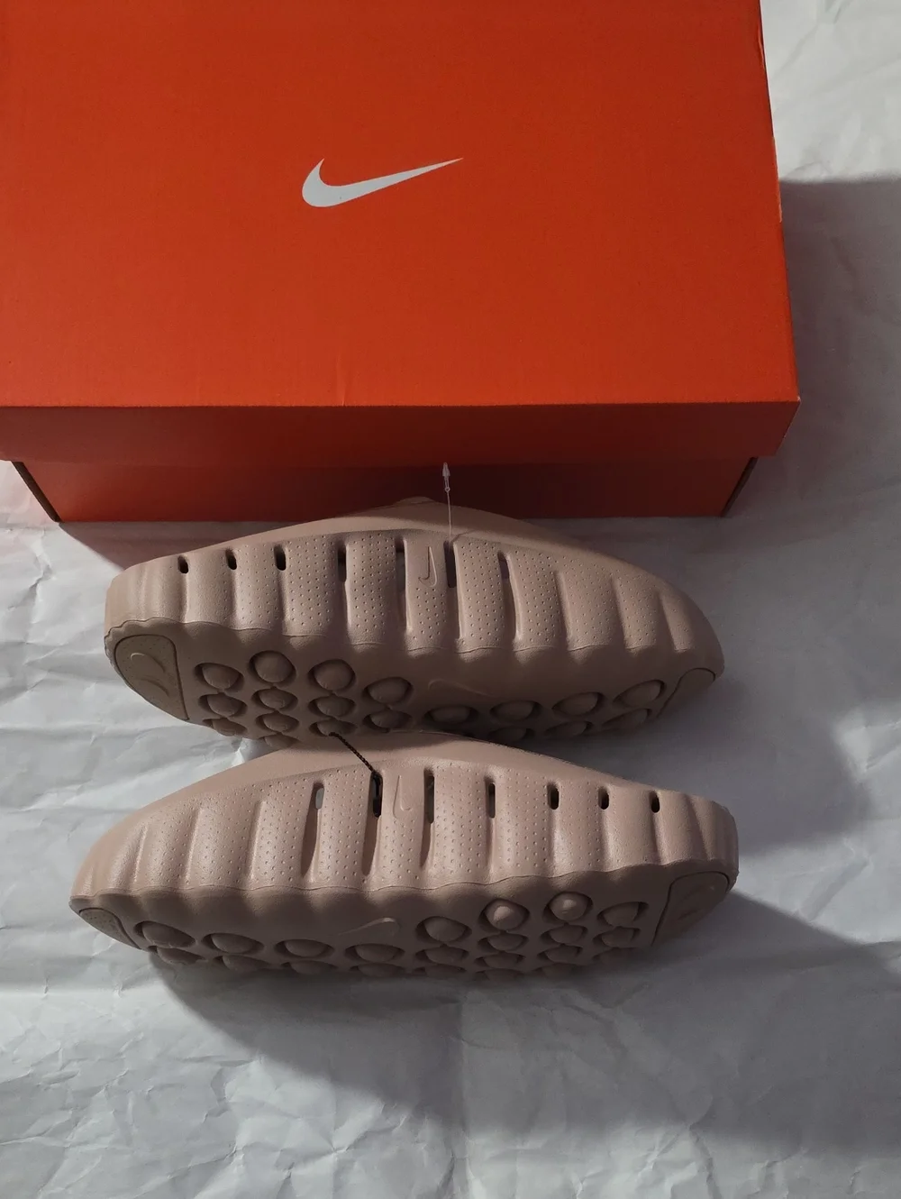 Brand New With Tags Nike Mind Slide Men’s Slip-On Size 9 And Size 12.